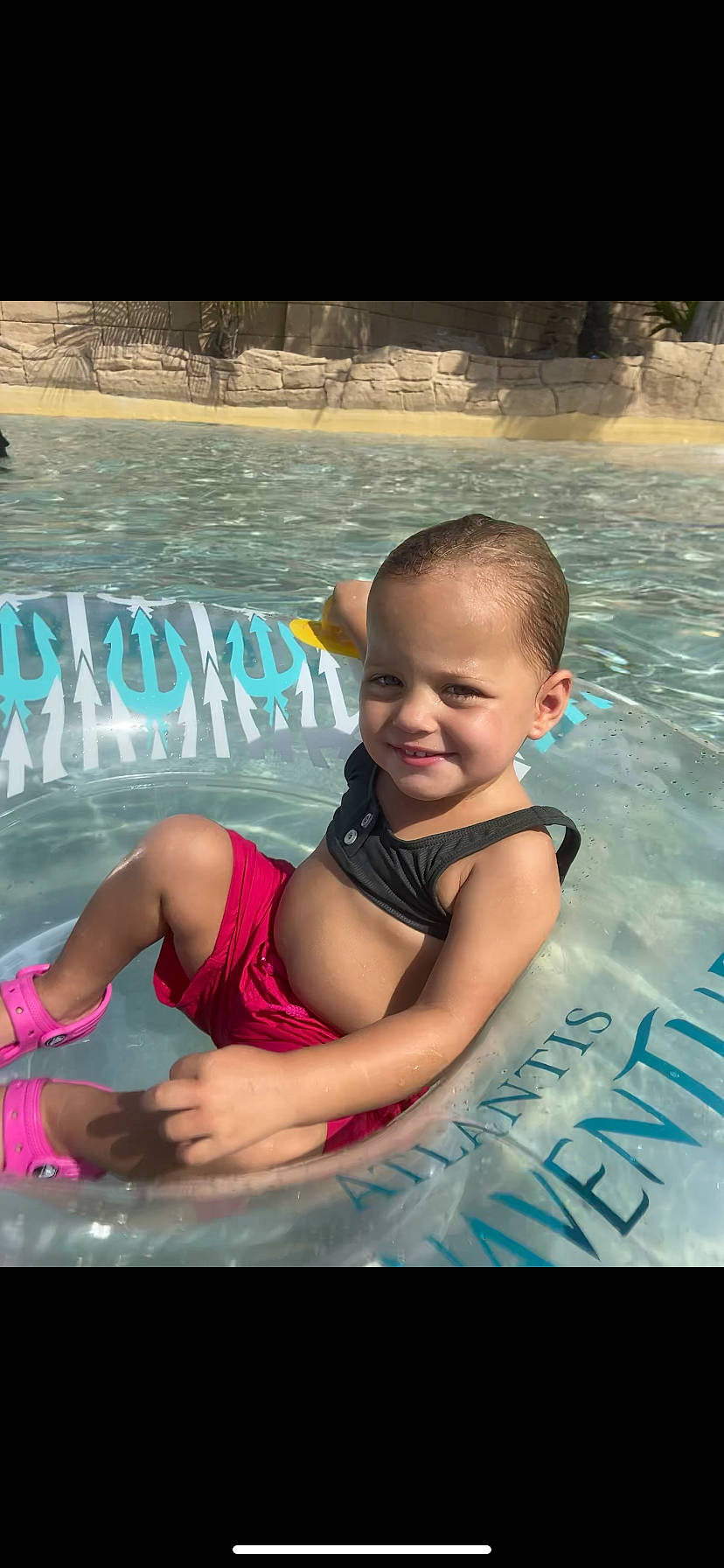 Aliyah a rejoint le concours — aidez-le/la à gagner de superbes lots ! aqua, baby, bathing, chest, child, flash_photography, fun, games, happy, joy, leisure, muscle, outdoor_recreation, person, recreation, smile, summer, swimming_pool, thigh, toddler