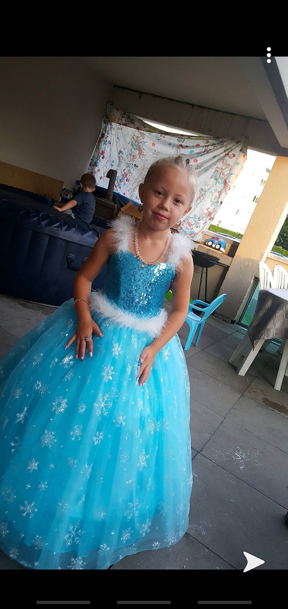 Lilliana participe au concours pour gagner de l'argent avec cette photo : aqua, blue, bridal_party_dress, child, clothing, costume, dress, formal_wear, fun, gown, haute_couture, lady, person, shoulder, smile, teal, turquoise