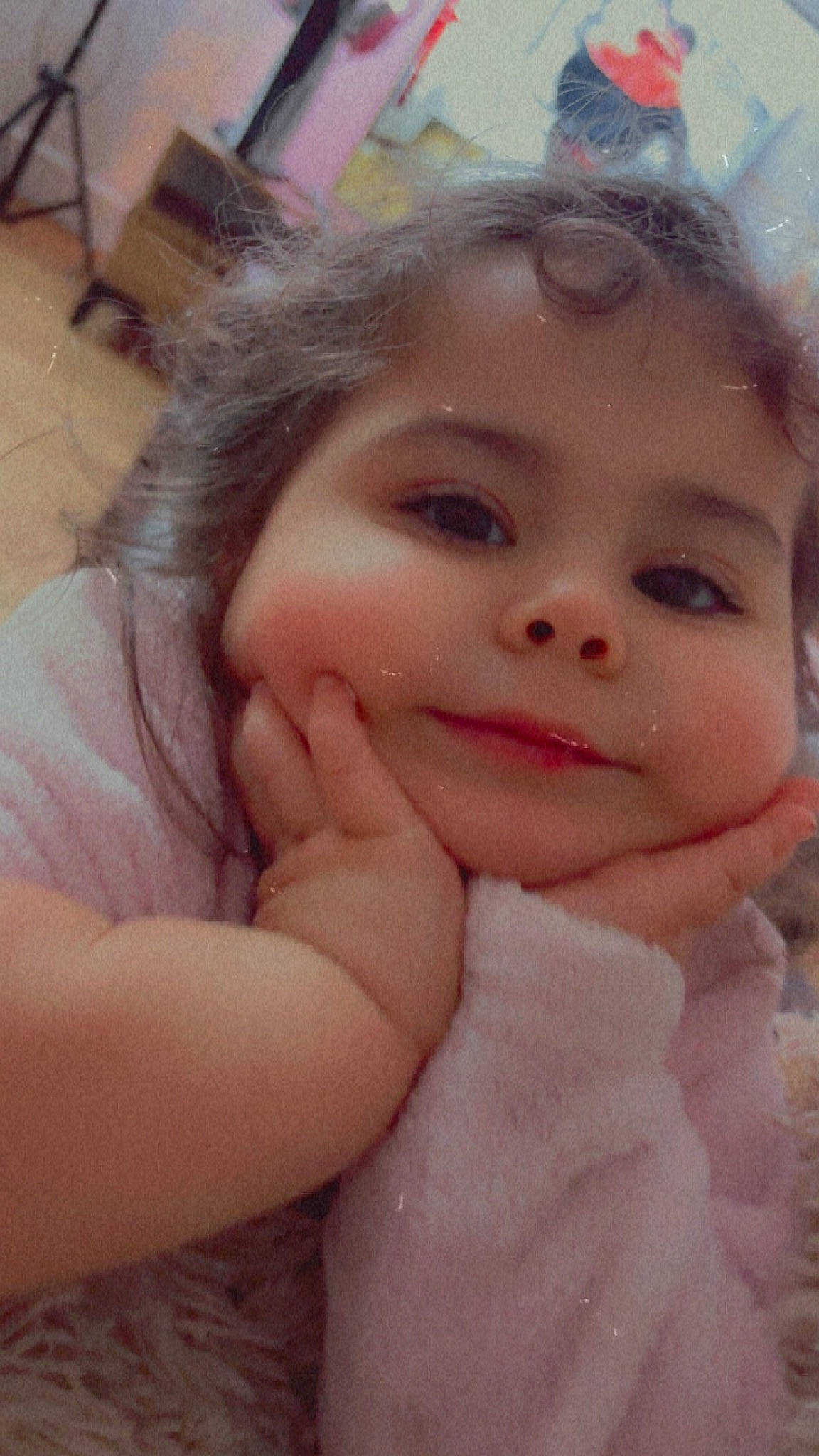 Méloé a rejoint le concours — aidez-le/la à gagner de superbes lots ! baby, cheek, child, ear, eyebrow, eyelash, finger, fun, fur, gesture, happy, iris, lip, nail, nose, person, skin, smile, thumb, toddler