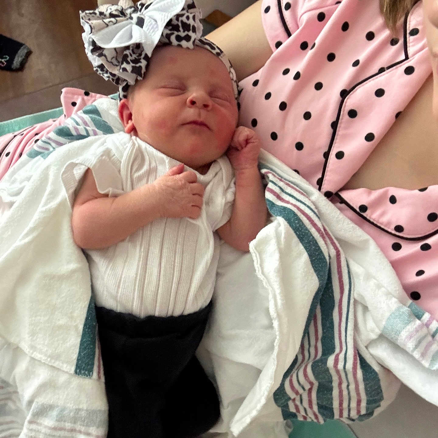 Isabella joined the competition — help win amazing prizes! arm, baby, blanket, bow, clothing, comfort, cute, headband, hospital, indoor, infant, newborn, newborn_baby, pajamas, person, polka_dot, resting, skin, sleeping, soft