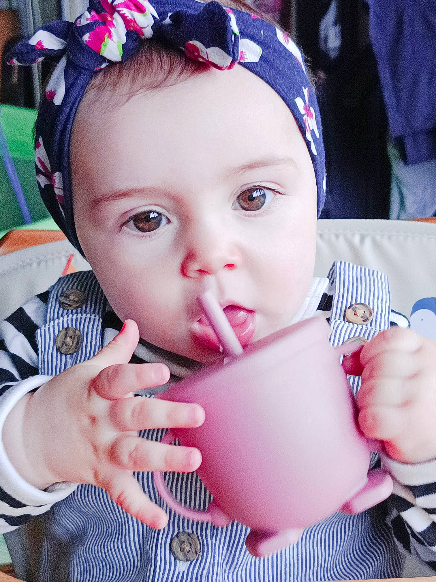 Lisa participe au concours pour gagner de l'argent avec cette photo : baby, baby_toddler_clothing, cheek, child, coffee_cup, cup, dishware, drinkware, eyelash, happy, lip, mouth, pattern, person, pink, serveware, skin, tableware, teacup, toddler