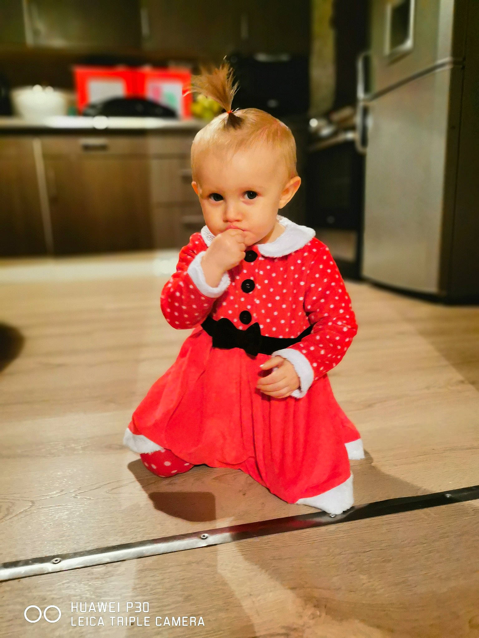 Carla a rejoint le concours — aidez-le/la à gagner de superbes lots ! baby, baby_toddler_clothing, cabinetry, child, child_model, costume, day_dress, dress, floor, flooring, hair_accessory, kitchen_appliance, mouth, one_piece_garment, person, pink, toddler