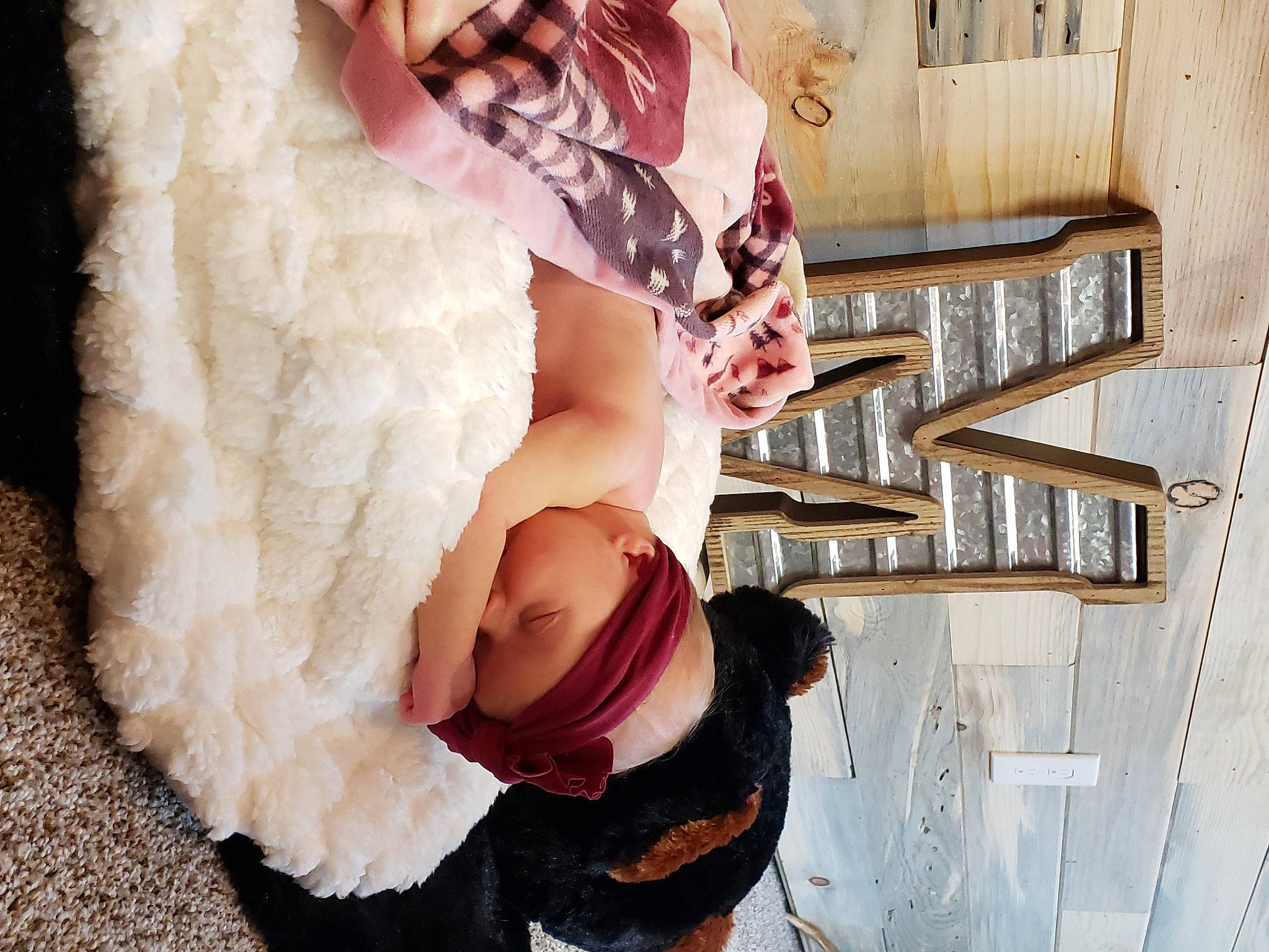 Mercedes joined the competition — help win amazing prizes! beauty, child, costume, fashion_accessory, finger, fur, fur_clothing, gesture, hand, happy, leg, outerwear, person, photography, pink, sitting, skin, smile, textile