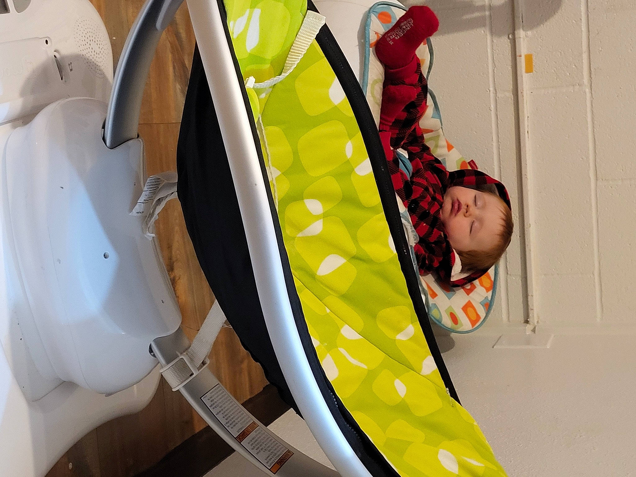 Hunter is registered to the contest to win money with this photo: auto_part, automotive_design, automotive_exterior, baby_products, bag, ceiling, chair, design, fashion_accessory, fashion_design, fender, fun, leisure, pattern, person, personal_protective_equipment, recreation, rim, room, vehicle_door