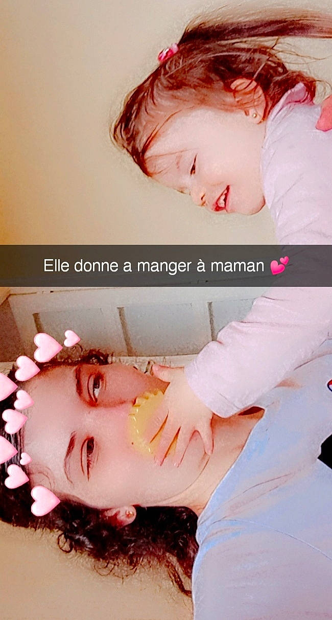 Lylou participe au concours pour gagner de l'argent avec cette photo : cheek, chin, eye, eyebrow, eyelash, facial_expression, forehead, hair, hairstyle, human, lip, lipstick, mouth, muscle, neck, nose, organ, person, shoulder, skin