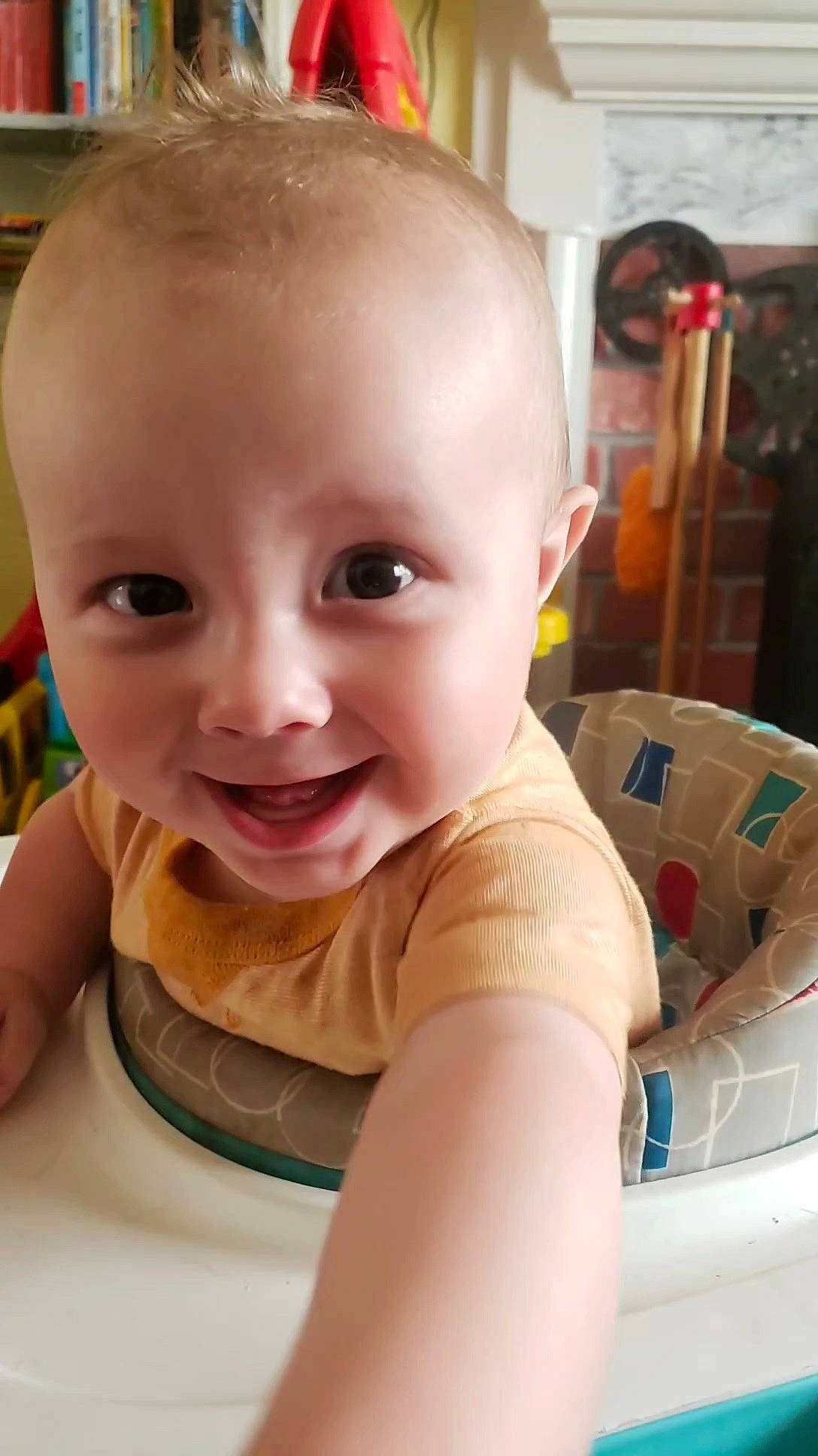 Salem is registered to the contest to win money with this photo: baby, baby_toddler_clothing, cheek, chest, chin, ear, eyebrow, eyelash, fun, hairstyle, happy, iris, joy, lip, mouth, neck, nose, person, skin, smile