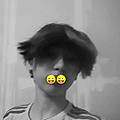 Elyes Z.