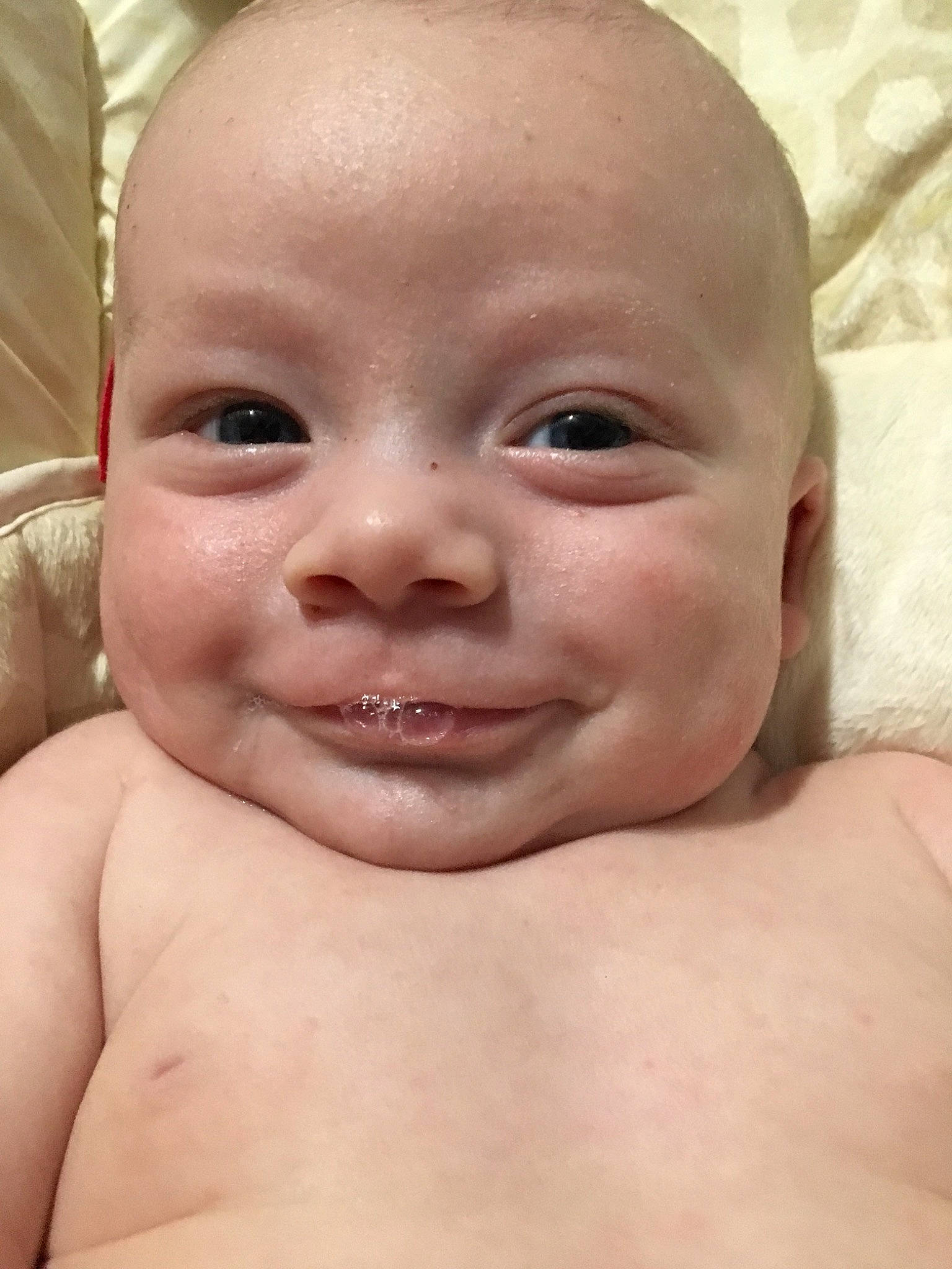 Aleczander is registered to the contest to win money with this photo: baby, baby_making_funny_faces, cheek, child, chin, close_up, eye, eyebrow, face, facial_expression, forehead, head, joy, lip, mouth, muscle, neck, nose, person, skin