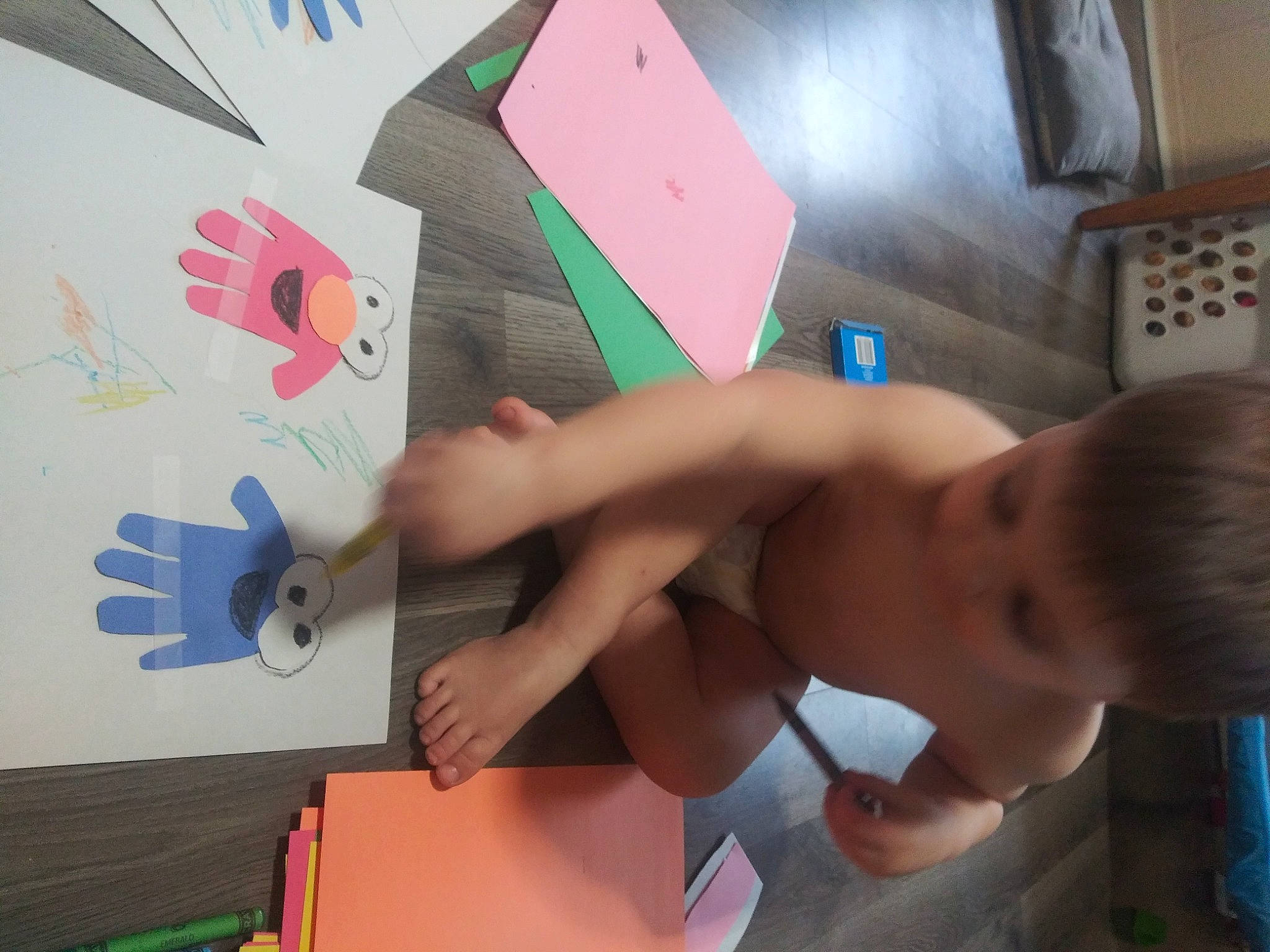 Jojo joined the competition — help win amazing prizes! art, carton, chest, child, finger, font, foot, fun, gesture, human_leg, knee, leisure, nail, paper, person, room, thigh, thumb, toddler, toy