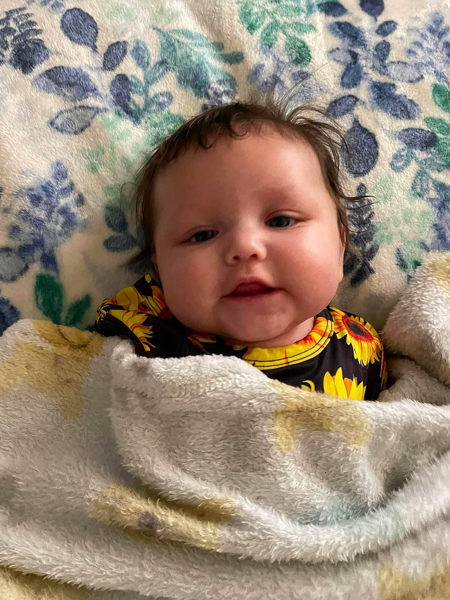 Giselle is registered to the contest to win money with this photo: baby, baby_toddler_clothing, cheek, chin, comfort, cool, eye, eyebrow, face, facial_expression, hairstyle, happy, head, iris, neck, nose, outerwear, person, skin, sleeve