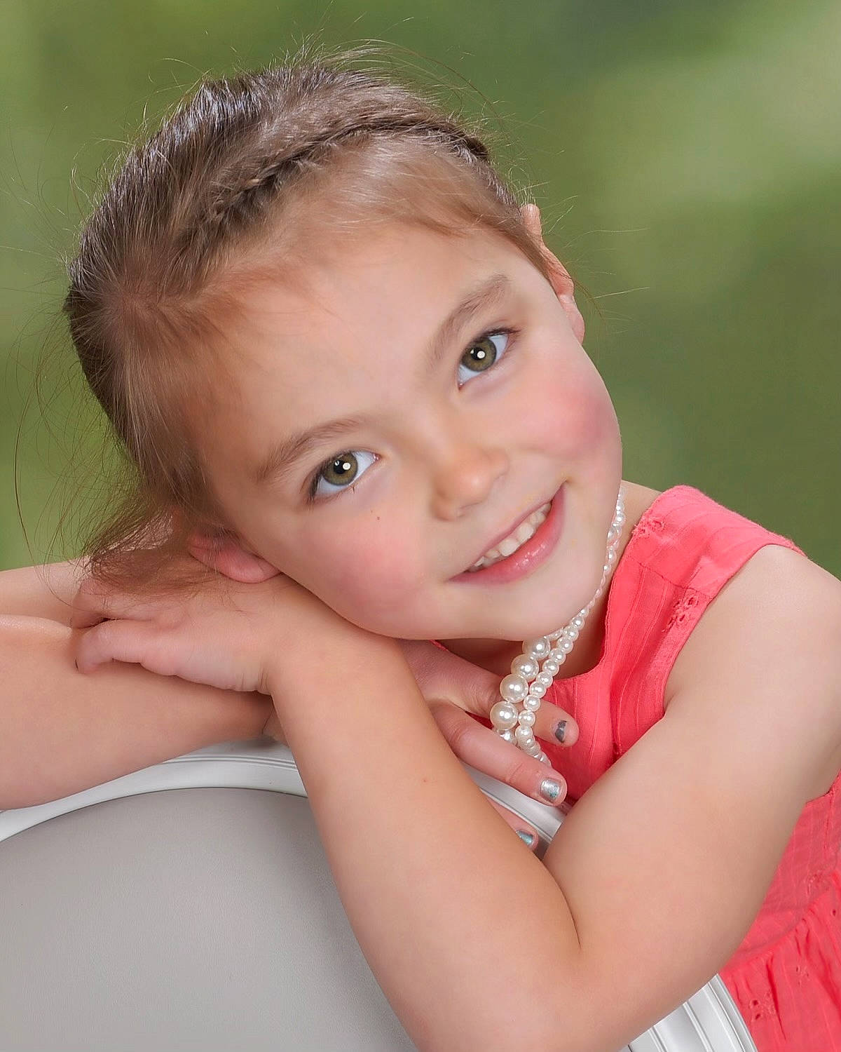 Elijah is registered to the contest to win money with this photo: cheek, chin, eye, eyebrow, eyelash, face, flash_photography, gesture, hair, happy, iris, joy, lip, mammal, neck, nose, people_in_nature, person, shoulder, skin