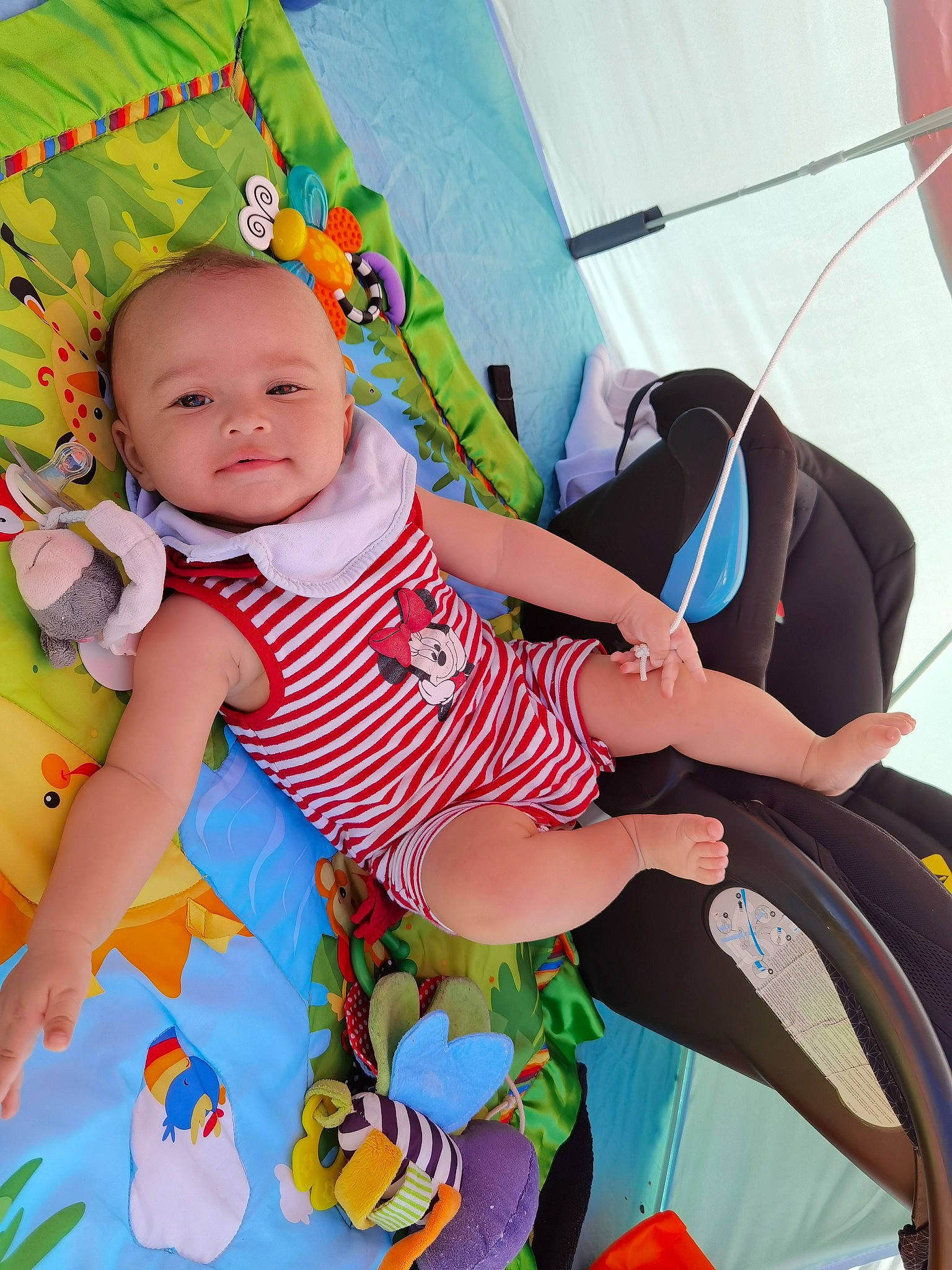 Avanna participe au concours pour gagner de l'argent avec cette photo : baby, baby_products, baby_toys, child, happy, leisure, person, play, product, smile, toddler, toy