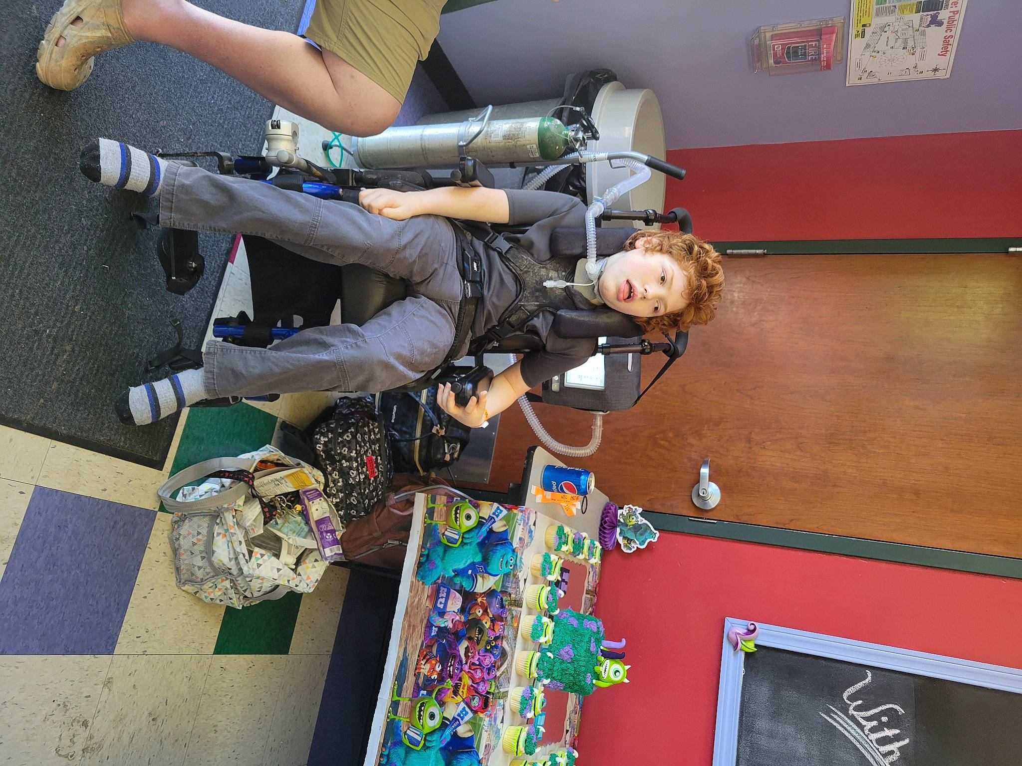 Andrew is registered to the contest to win money with this photo: art, engineering, fun, machine, person, picture_frame, recreation, room, snapshot, visual_arts, walking_shoe, world