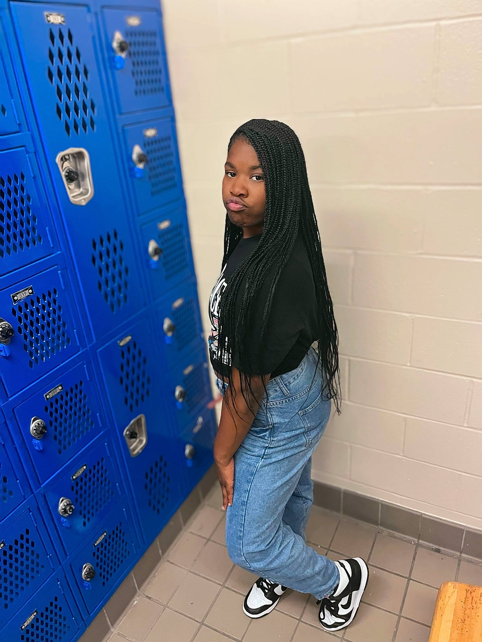 Donyel joined the competition — help win amazing prizes! bag, black_hair, denim, electric_blue, fashion_design, flooring, human_leg, jeans, knee, locker, machine, pattern, person, sandal, sleeve, thigh, waist