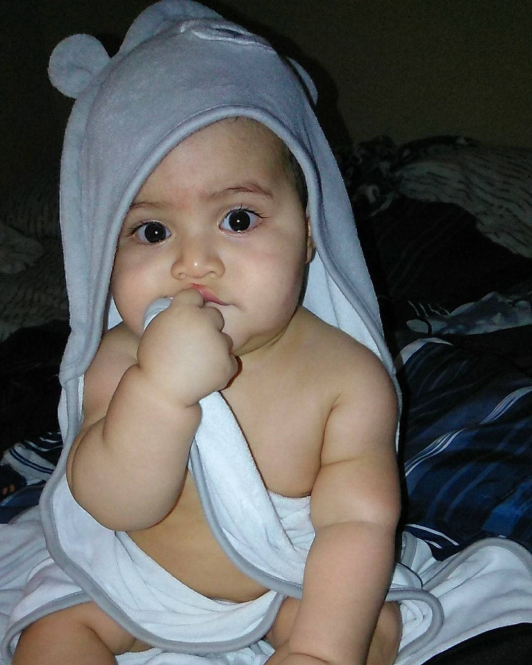 Leandro is registered to the contest to win money with this photo: baby, cheek, child, eye, hand, person, product, skin, smile, toddler