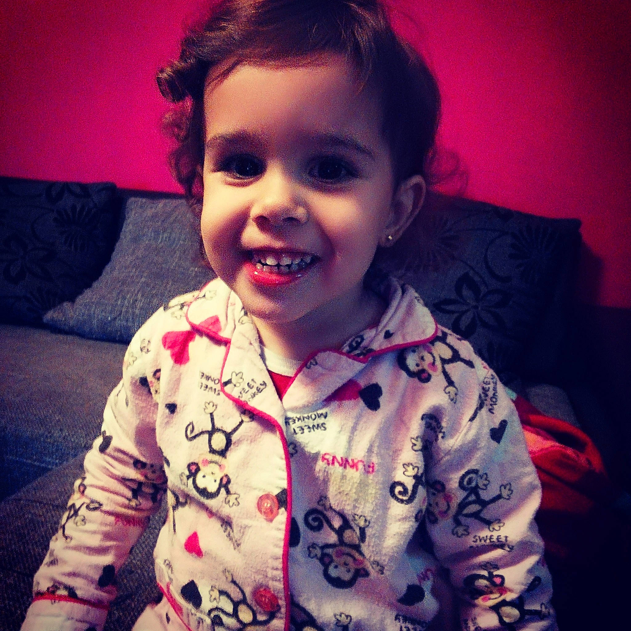 Aleyna participe au concours pour gagner de l'argent avec cette photo : beauty, boy, cheek, child, cool, emotion, eye, face, facial_expression, girl, hair, hairstyle, head, human, human_body, joy, nose, organ, person, skin