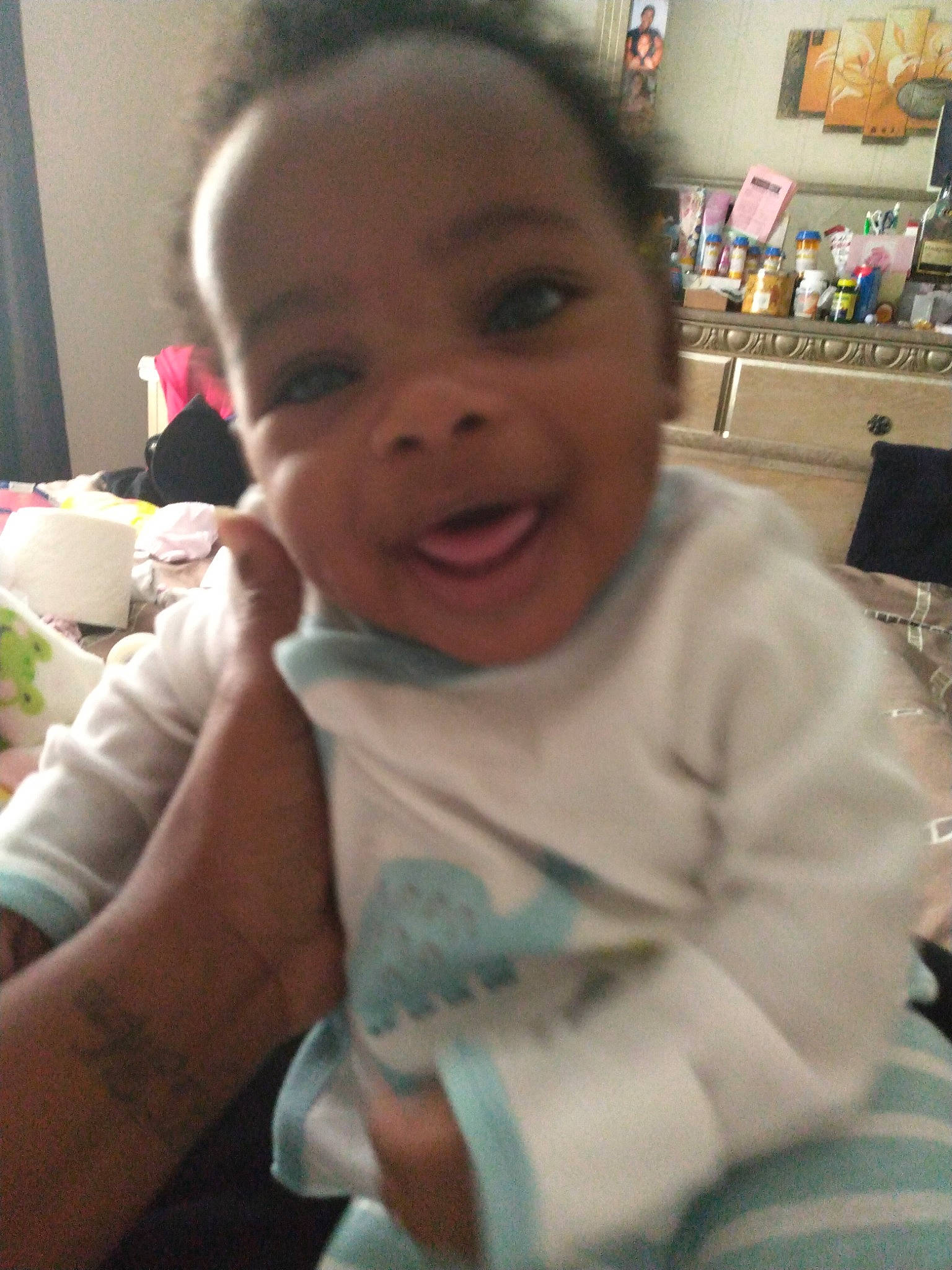 Mi'Amor joined the competition — help win amazing prizes! arm, cheek, chin, ear, eyebrow, finger, forehead, gesture, hairstyle, hand, happy, head, iris, lip, mouth, nose, organ, person, skin, smile