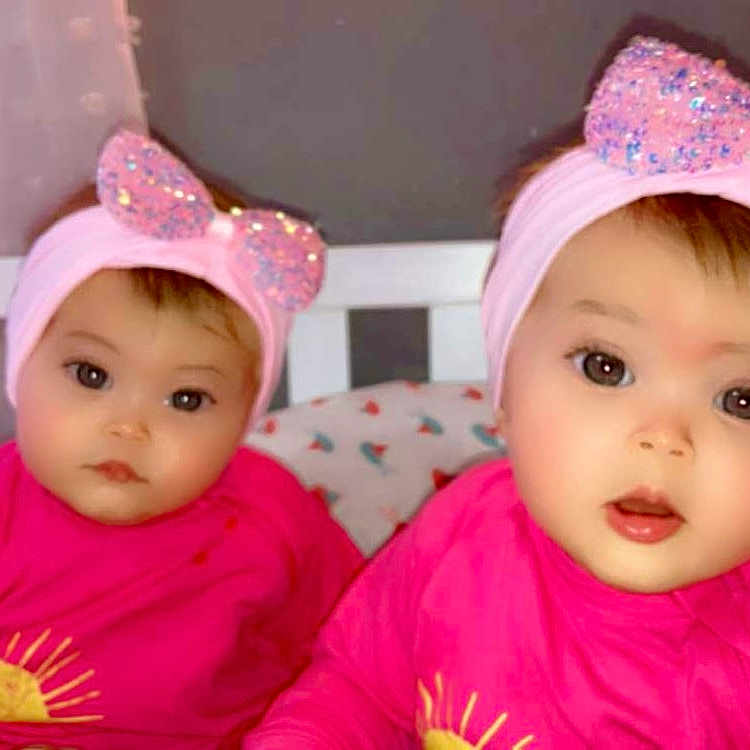 Ruby Lúcy Les Jumelle