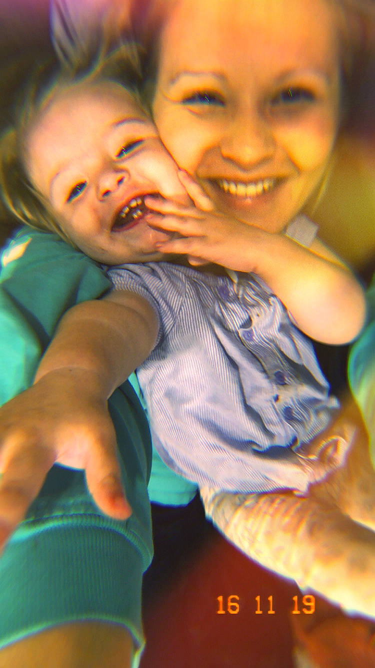 Remy is registered to the contest to win money with this photo: cheek, child, eye, facial_expression, finger, friendship, fun, happy, head, hug, human, interaction, joy, love, mother, mouth, nose, person, skin, smile