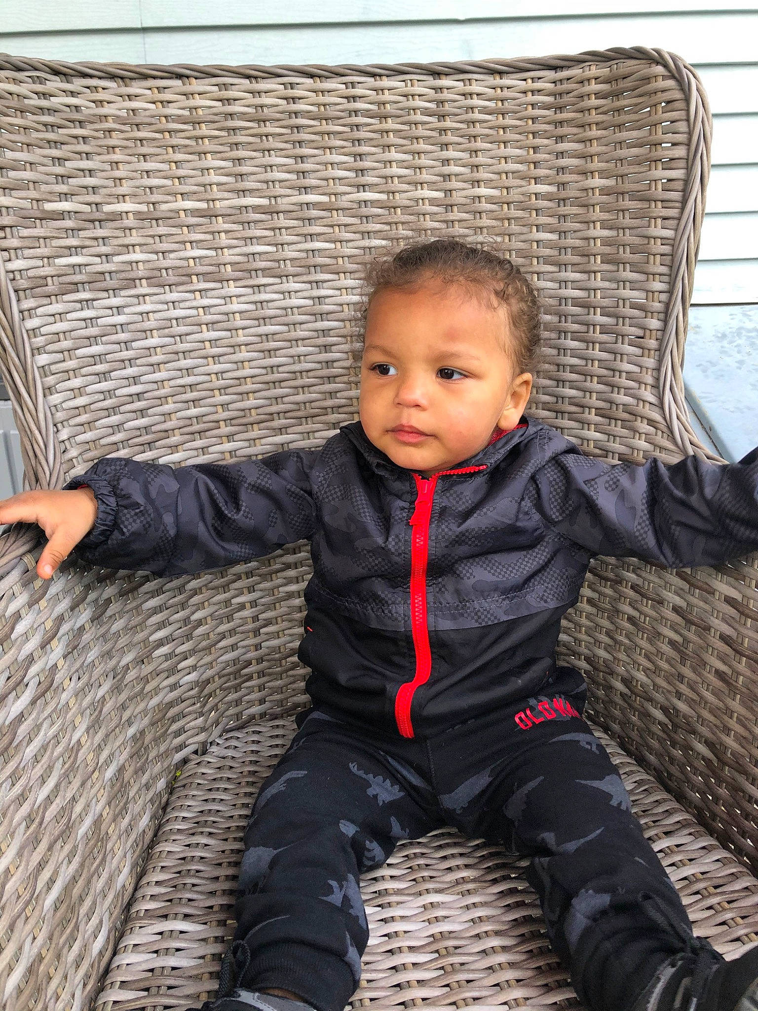 Frederick is registered to the contest to win money with this photo: baby, child, person, sitting, toddler, wicker