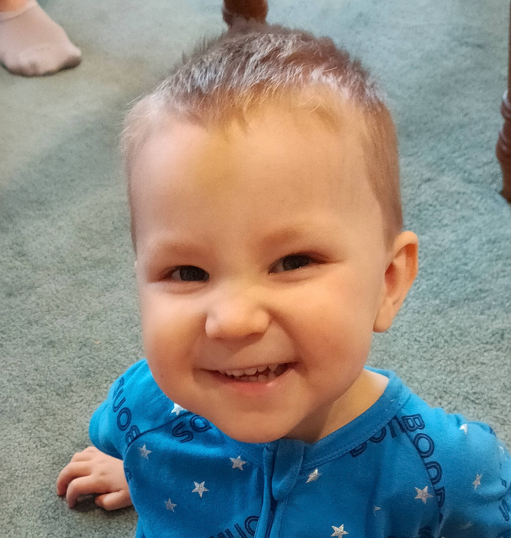 Chayse is registered to the contest to win money with this photo: baby, baby_making_funny_faces, blue, cheek, child, chin, eye, eyebrow, face, facial_expression, forehead, hair, hairstyle, head, joy, lip, male, nose, person, skin