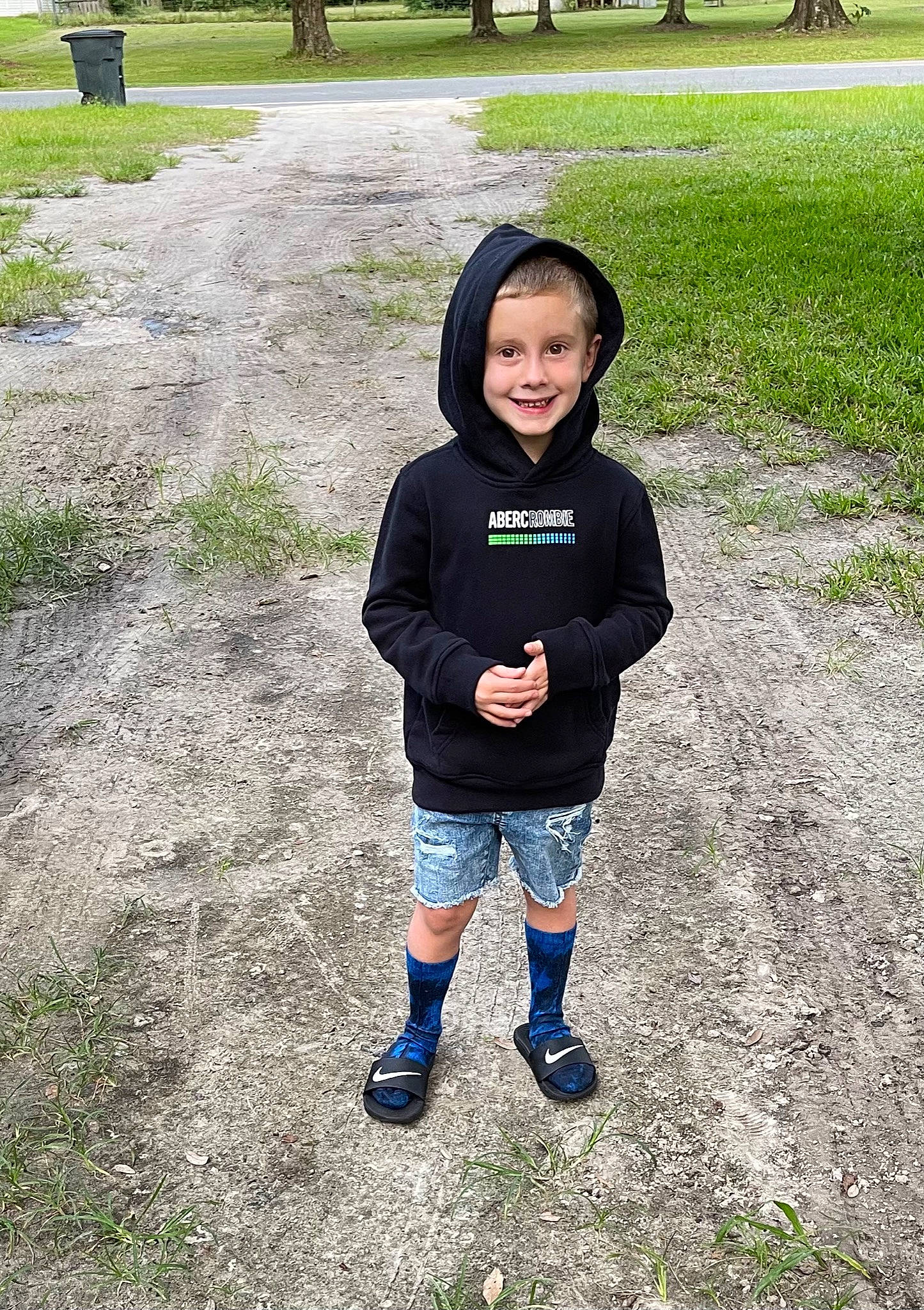 Bensen joined the competition — help win amazing prizes! botany, cool, footwear, fun, grass, grass_family, grassland, green, happy, headwear, joy, landscape, lawn, leisure, people_in_nature, person, plant, recreation, shorts, sleeve