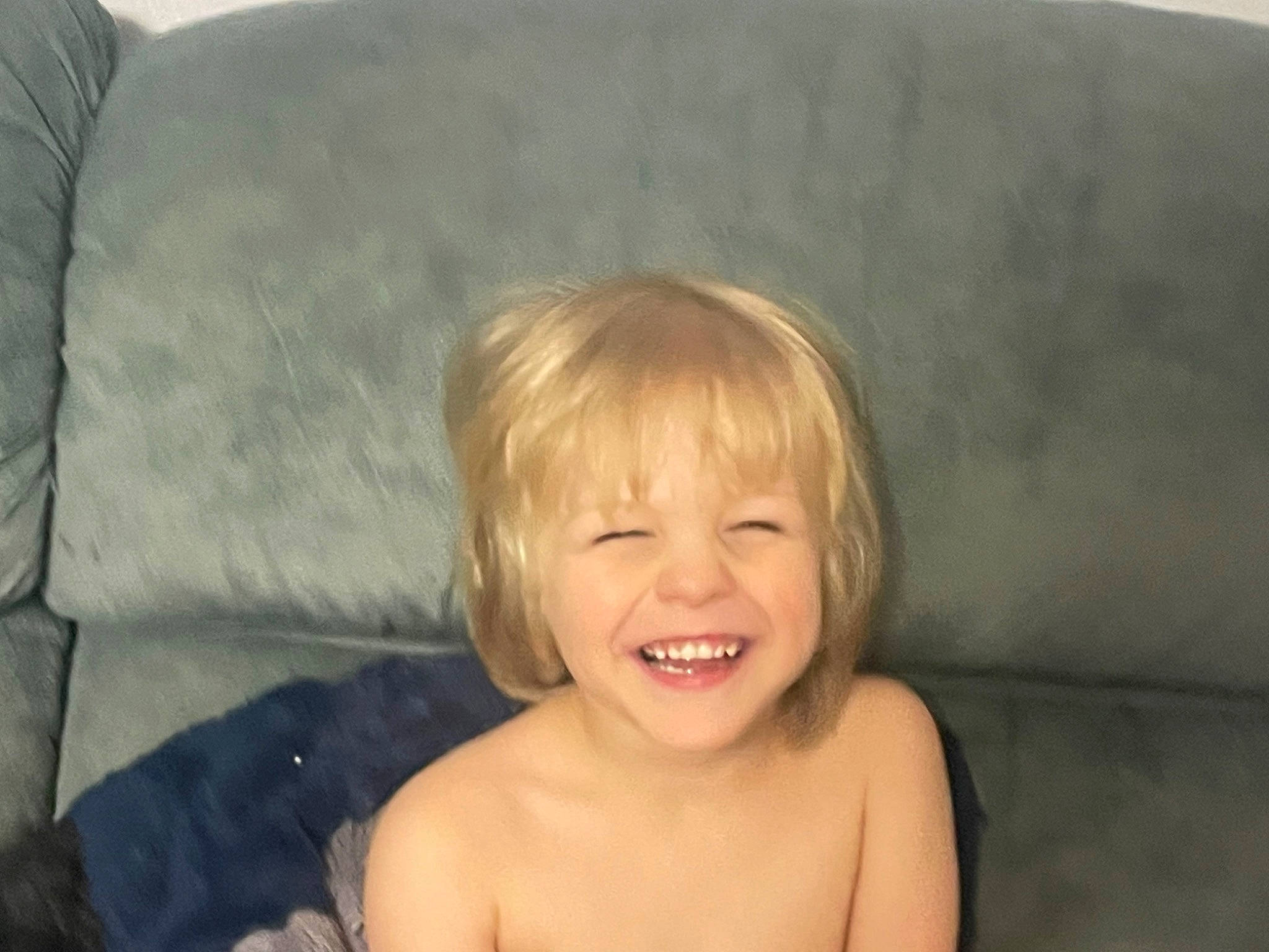 Benjiman is registered to the contest to win money with this photo: baby, cheek, chest, child, comfort, couch, ear, eyelash, fun, happy, human_body, iris, joy, laugh, lip, neck, nose, person, sitting, smile