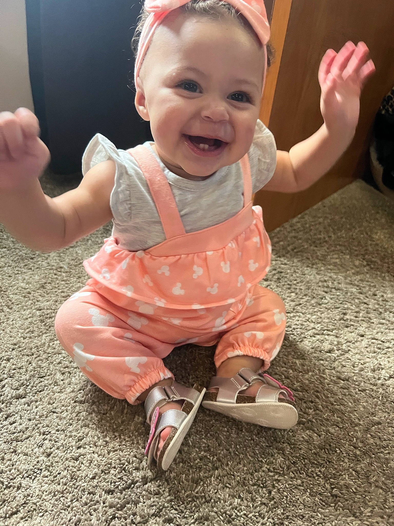 Kamora joined the competition — help win amazing prizes! arm, baby_toddler_clothing, cheek, eye, face, facial_expression, finger, gesture, hairstyle, hand, happy, head, human_body, joy, leg, mammal, person, product, skin, sleeve