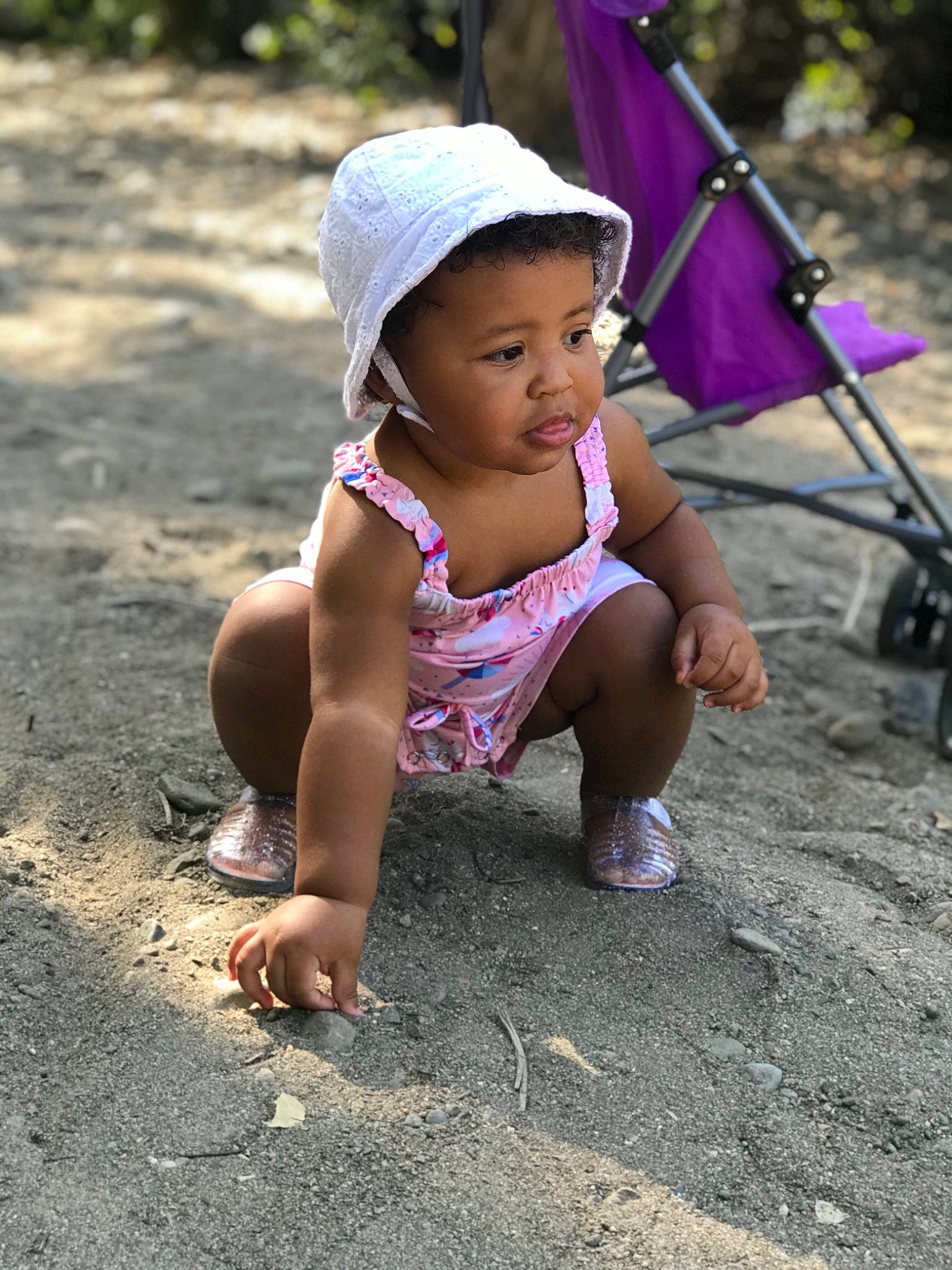 Kaliya is registered to the contest to win money with this photo: adaptation, child, fun, person, play, smile, soil, toddler, vacation