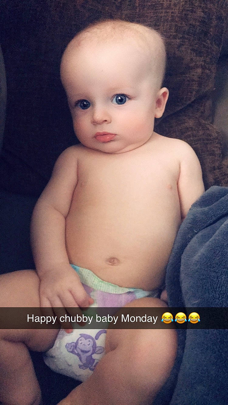 Hagen is registered to the contest to win money with this photo: abdomen, baby, baby_making_funny_faces, cheek, chest, child, eye, face, forehead, head, lip, mouth, muscle, nose, person, photo_caption, photography, skin, smile, stomach