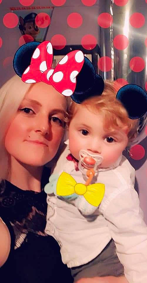 Santiago participe au concours pour gagner de l'argent avec cette photo : baby, baby_products, baby_toddler_clothing, bow_tie, child, costume_accessory, costume_hat, hair_accessory, headwear, love, person, polka_dot, toddler