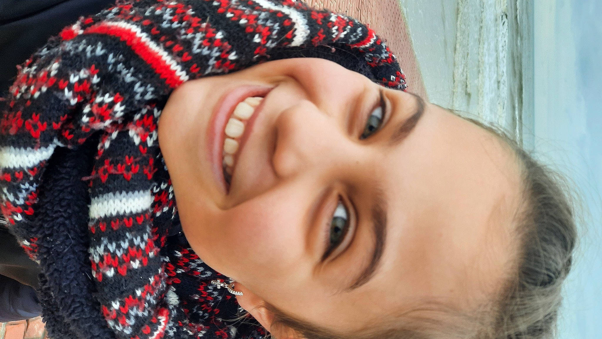 Soizic a rejoint le concours — aidez-le/la à gagner de superbes lots ! cheek, chin, cool, eye, eyebrow, eyelash, face, facial_expression, flash_photography, forehead, happy, iris, jaw, joy, lip, mouth, neck, nose, organ, person