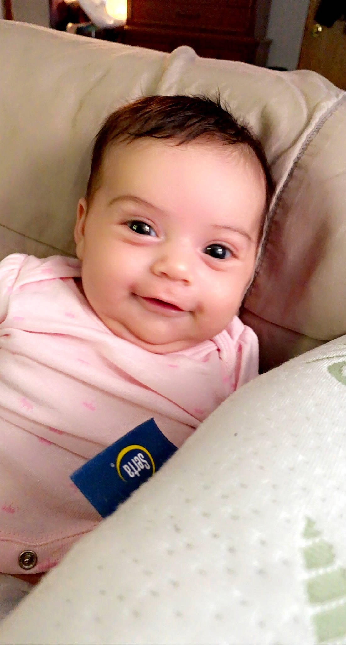 Giuliana is registered to the contest to win money with this photo: baby, cheek, chin, comfort, eyebrow, eyelash, face, facial_expression, flash_photography, happy, head, iris, joy, lip, mammal, mouth, nose, person, product, skin