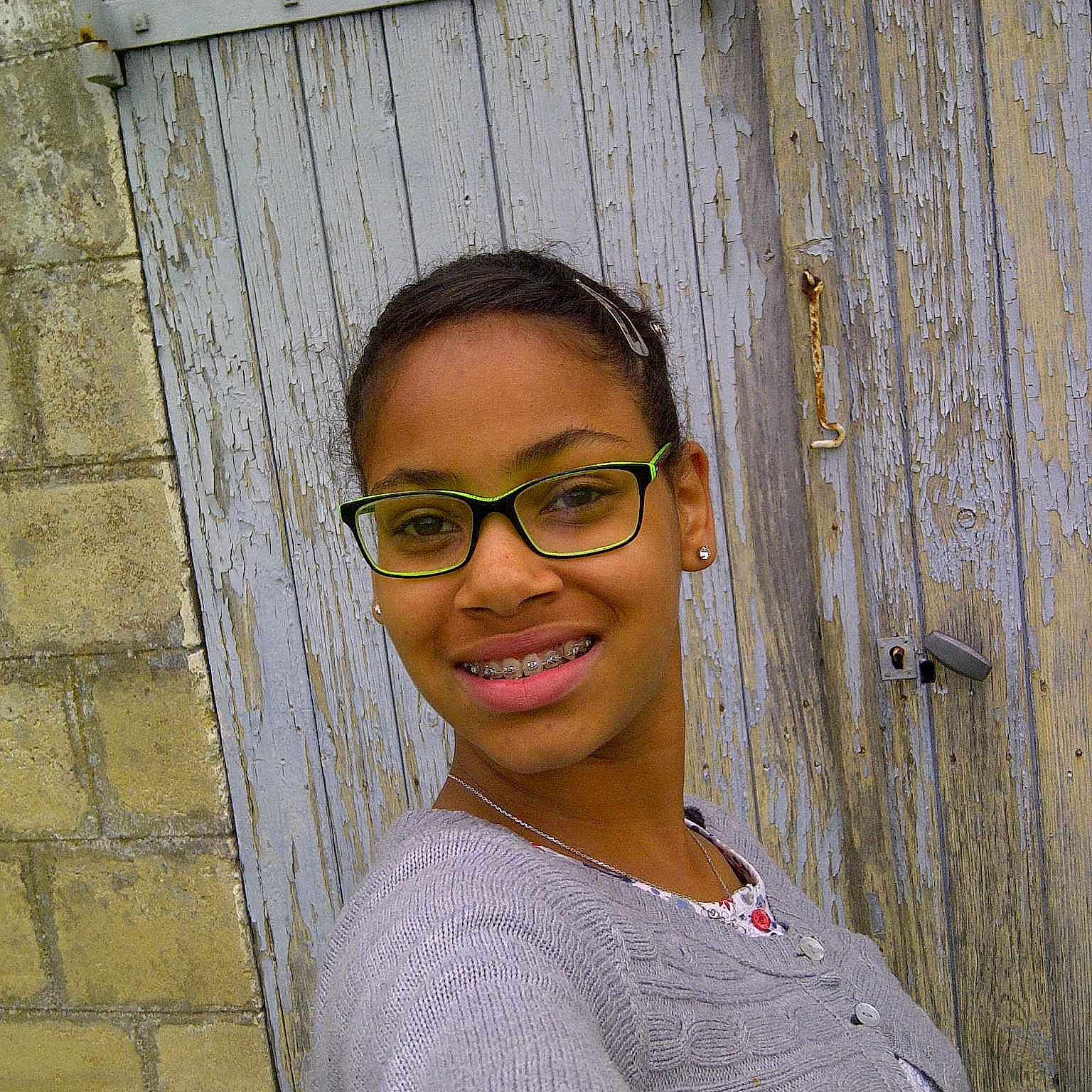 Kinzy participe au concours pour gagner de l'argent avec cette photo :
