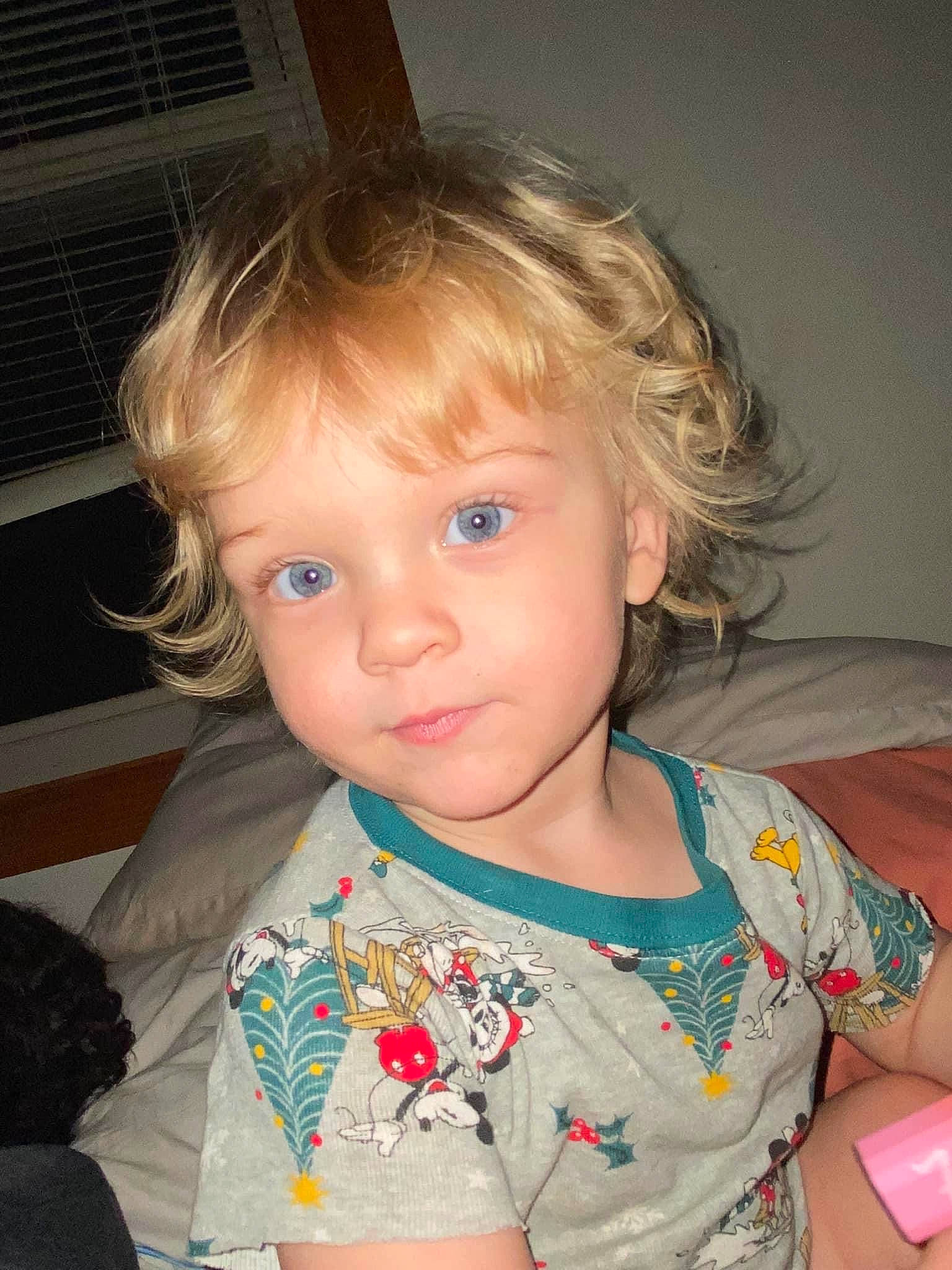 Creed is registered to the contest to win money with this photo: baby_toddler_clothing, blond, brown_hair, cheek, child, ear, eyebrow, eyelash, facial_expression, forehead, fun, head, iris, lip, mouth, nose, person, sitting, skin, sleeve