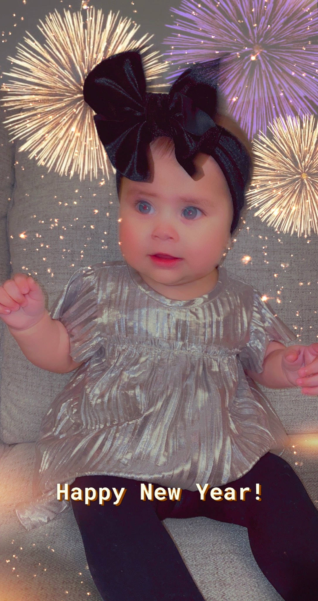 Galilea is registered to the contest to win money with this photo: child, christmas_ornament, event, eyelash, facial_expression, fashion_accessory, fashion_design, feather, fireworks, flash_photography, fun, fur, happy, headpiece, holiday, organ, person, pink, stock_photography, toddler