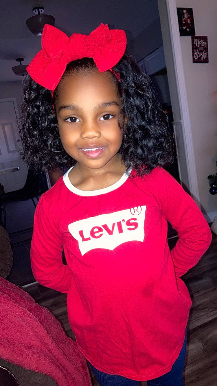 Aminah joined the competition — help win amazing prizes! beauty, black_hair, cheek, cool, eye, eyelash, hair, hairstyle, happy, head, joy, lip, lipstick, magenta, organ, person, pink, red, skin, sleeve