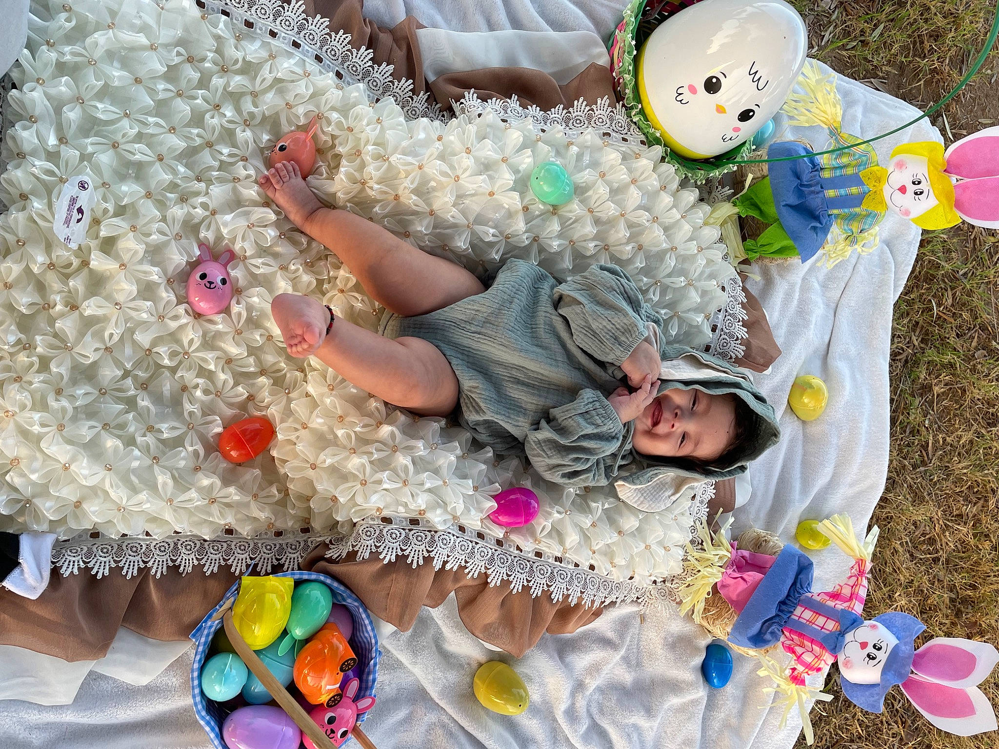 Adriel is registered to the contest to win money with this photo: art, child, costume_hat, craft, event, fashion_accessory, fun, happy, hat, leisure, linens, party_supply, pattern, person, recreation, sun_hat, sunglasses, textile, yellow