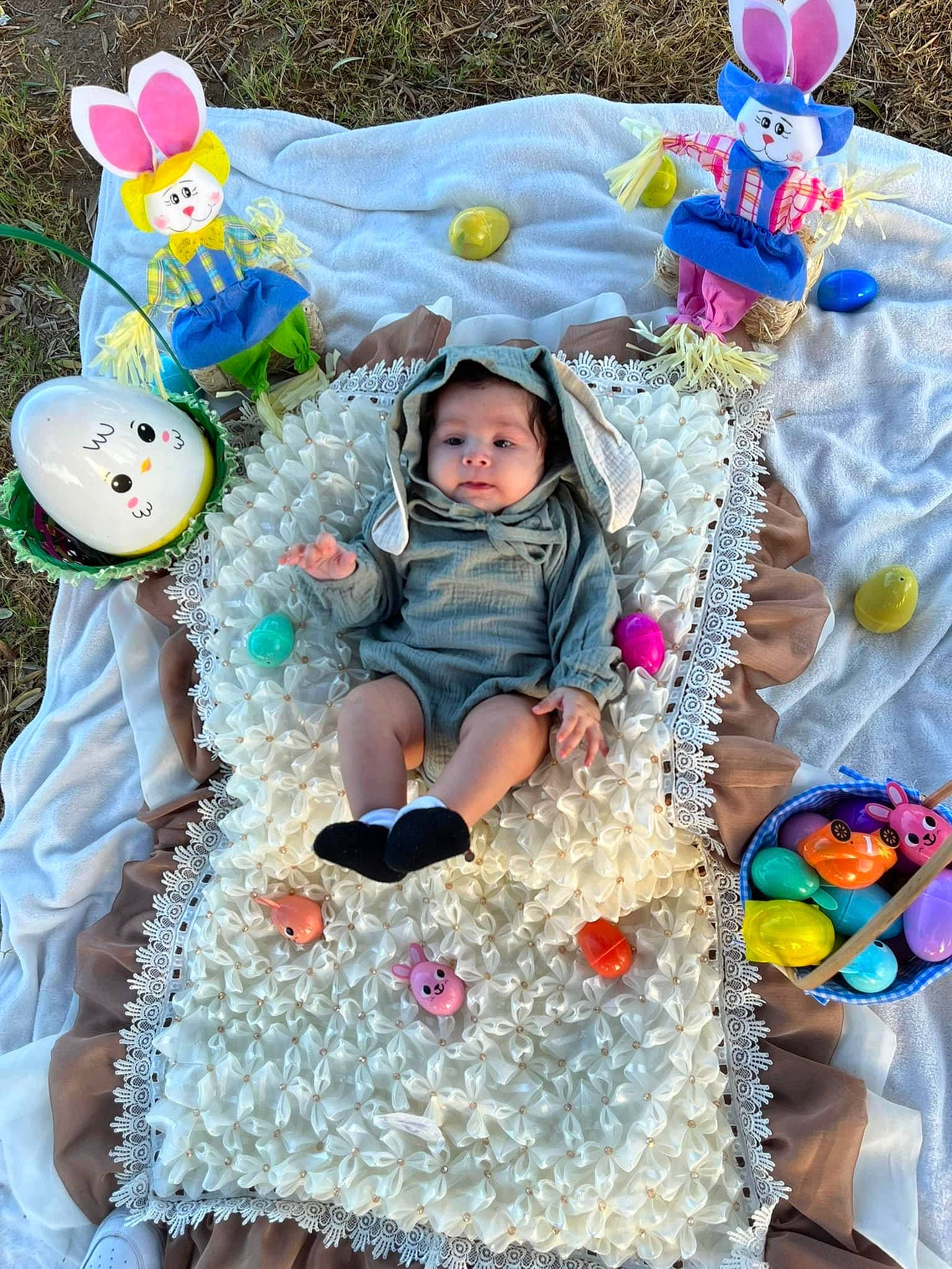 Adriel is registered to the contest to win money with this photo: baby, baby_products, baby_toddler_clothing, child, event, fun, green, happy, headgear, headwear, holiday, leisure, party_supply, pattern, person, pink, public_space, stuffed_toy, textile, toddler