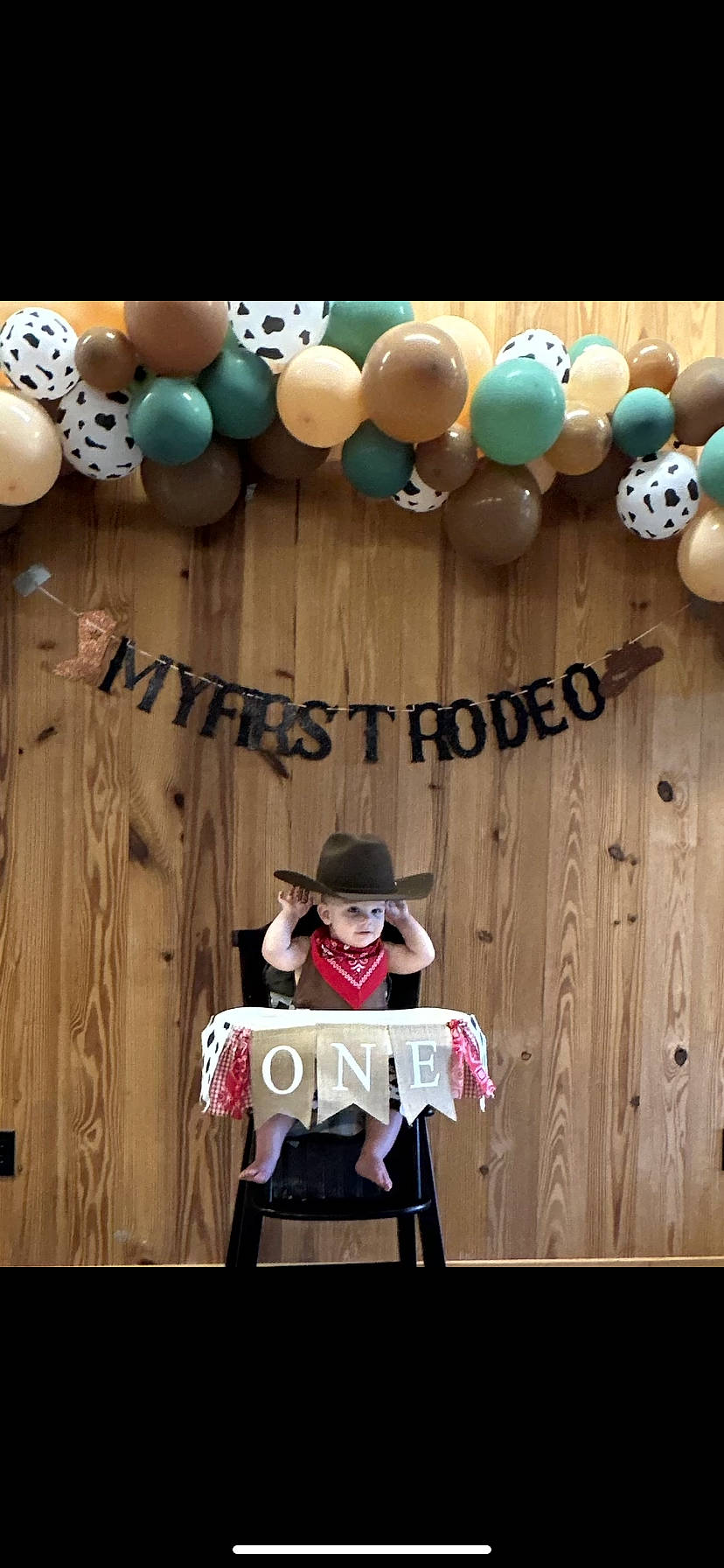 Layton is registered to the contest to win money with this photo: balloon, beauty, curtain, entertainment, event, fashion, font, happy, hat, headwear, magenta, party_supply, person, photograph, pink, product, snapshot, sun_hat, sweetness, textile