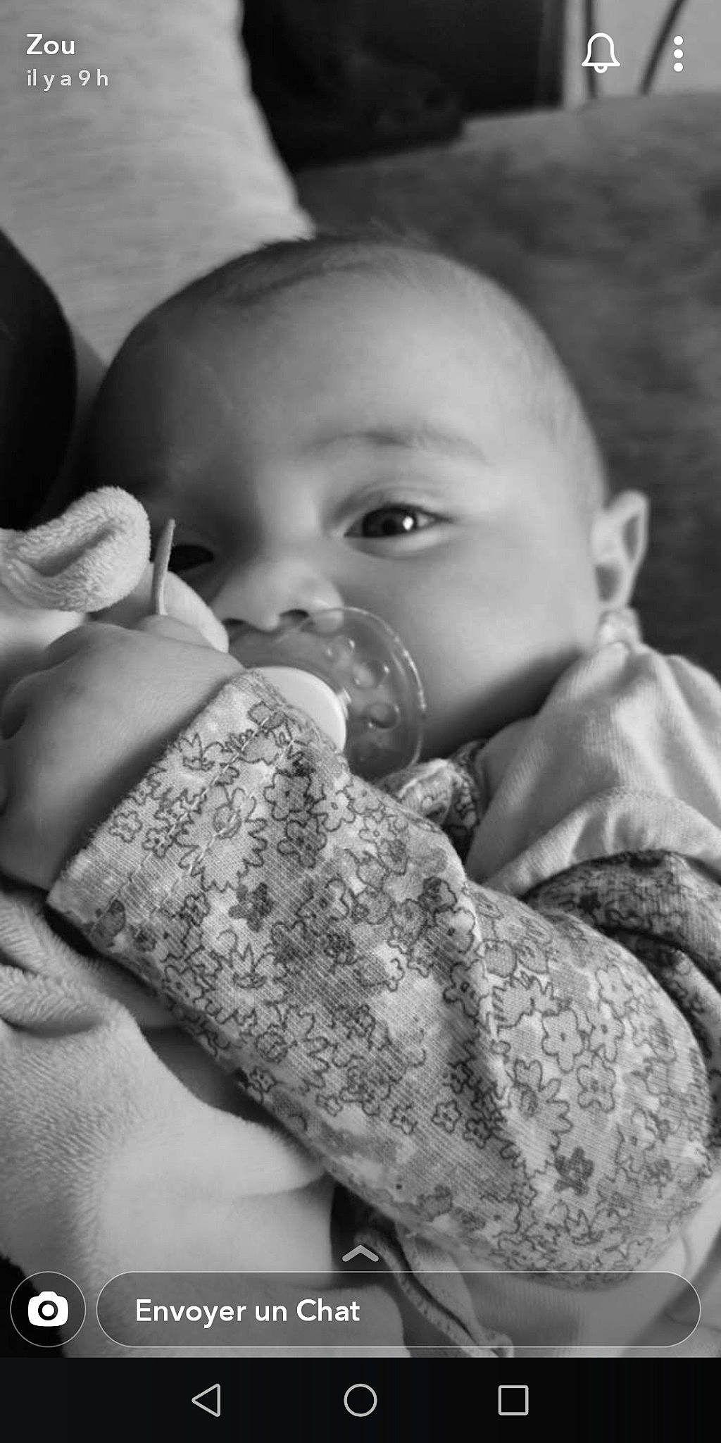 Lou participe au concours pour gagner de l'argent avec cette photo : baby, black_and_white, cheek, child, eye, monochrome, monochrome_photography, nose, person, photograph, photography, portrait_photography, skin, snapshot, style, toddler