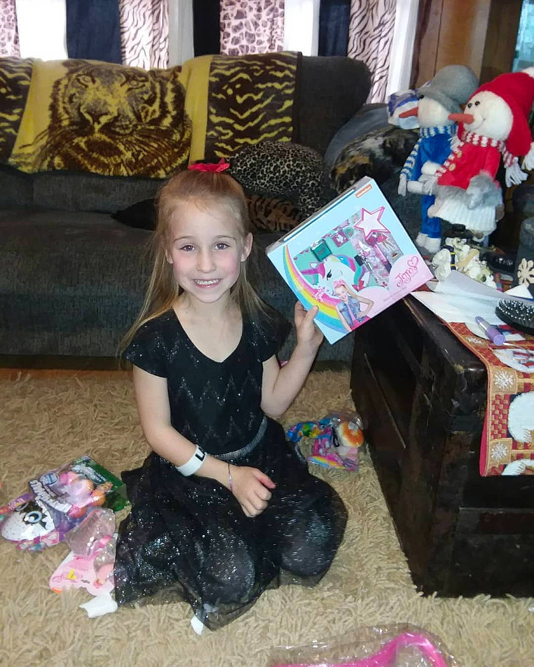 Alli joined the competition — help win amazing prizes! child, fun, girl, joy, person, toddler