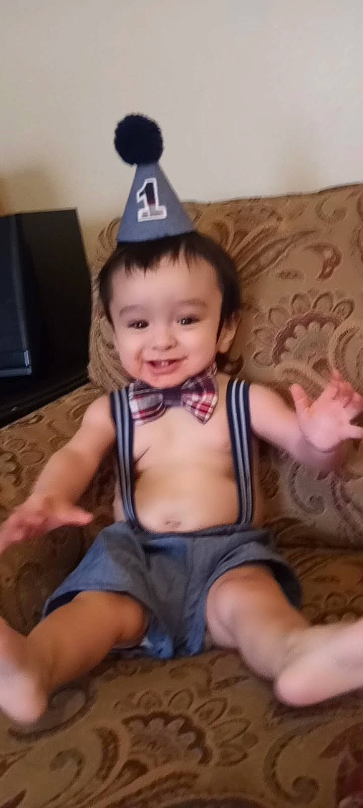 Karson joined the competition — help win amazing prizes! baby_toddler_clothing, cheek, chest, child, comfort, eye, face, finger, happy, human_body, human_leg, joy, leg, muscle, party_hat, person, skin, smile, thigh, thumb