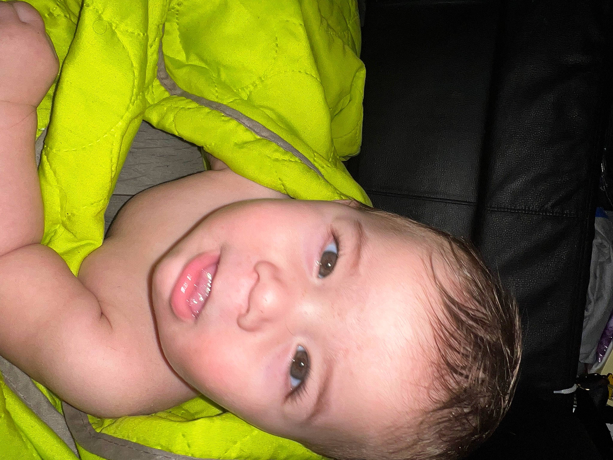 Yuri participe au concours pour gagner de l'argent avec cette photo : baby, cheek, chest, eyebrow, eyelash, finger, forehead, grass, happy, iris, lip, mouth, muscle, neck, nose, organ, person, plant, skin, smile