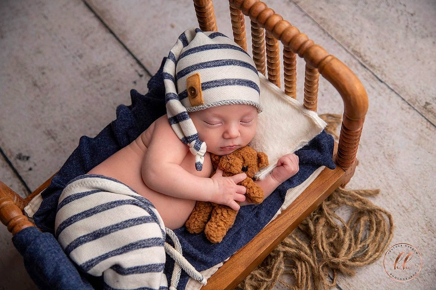 Braxley is registered to the contest to win money with this photo: baby, baby_products, baby_toddler_clothing, chair, child, comfort, fashion_accessory, fawn, flooring, foot, grass, hand, headwear, leg, leisure, pattern, person, sitting, skin, toddler