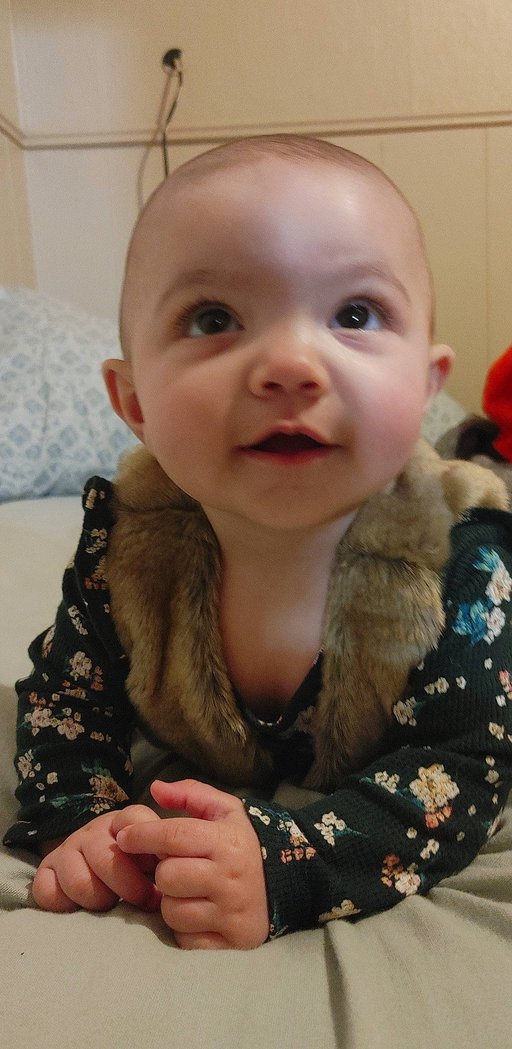 Nova is registered to the contest to win money with this photo: baby, baby_toddler_clothing, cheek, child, chin, eye, eyebrow, eyelash, finger, happy, iris, lip, mouth, nose, pattern, person, sitting, skin, sleeve, smile