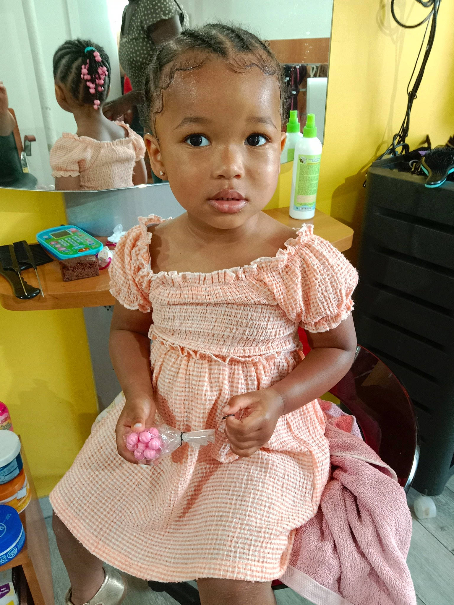 Madisone participe au concours pour gagner de l'argent avec cette photo : baby, baby_toddler_clothing, child, day_dress, embellishment, eyelash, face, fashion_design, hair, hairstyle, happy, head, neck, person, pink, plastic_bottle, skin, snapshot, standing, toddler