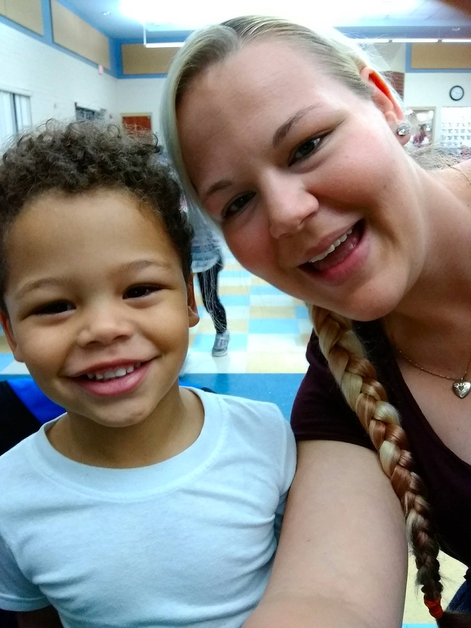 Deandre is registered to the contest to win money with this photo: cheek, child, daughter, ear, face, facial_expression, fun, happy, head, joy, laugh, mother, nose, people, person, photography, selfie, skin, smile, toddler