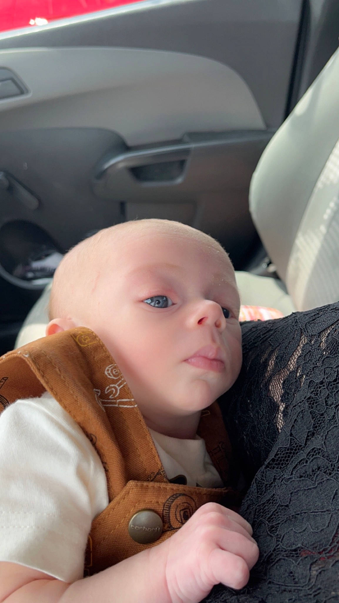 Cole is registered to the contest to win money with this photo: automotive_design, baby, baby_products, car_seat, car_seat_cover, cheek, comfort, family_car, finger, gesture, hand, head, head_restraint, person, personal_luxury_car, seat_belt, sitting, skin, thumb, toddler