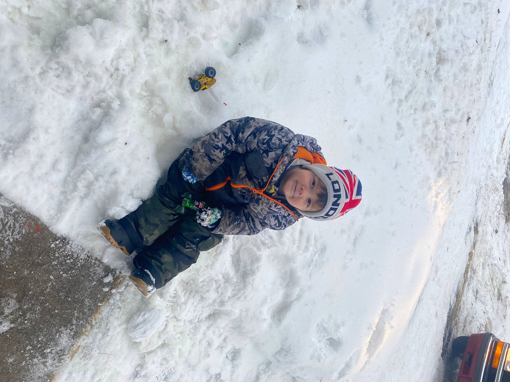 Andre joined the competition — help win amazing prizes! freezing, fun, geological_phenomenon, glacial_landform, glove, headwear, ice_cap, jacket, person, personal_protective_equipment, recreation, ski, ski_equipment, skier, slope, snow, snowboarding, sports, sports_equipment, vehicle